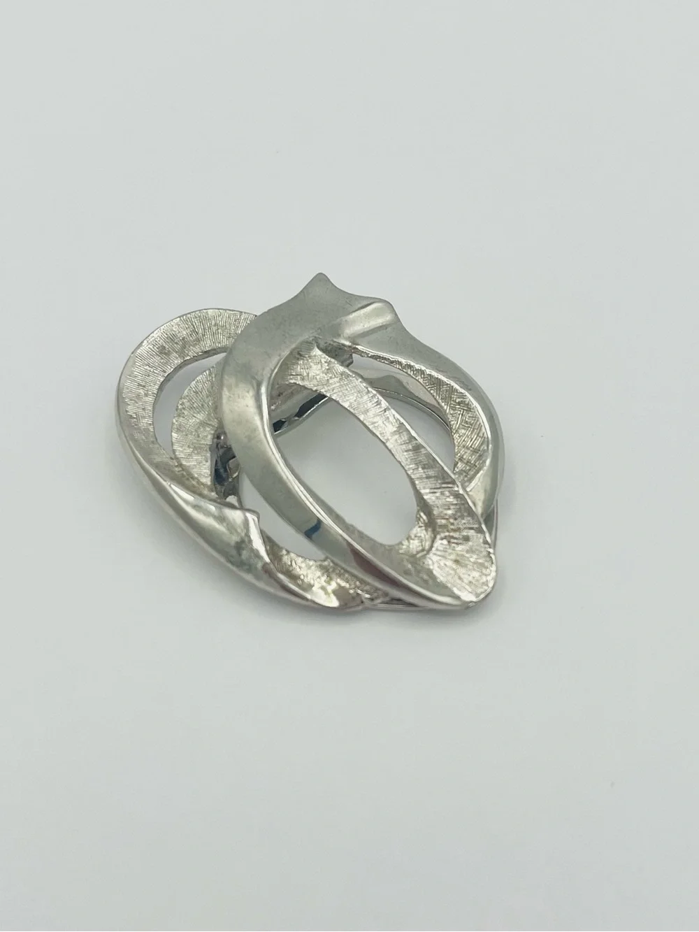 Vintage Lieba USA Modernist Silver‑Tone Sculptural Statement Brooch Pin